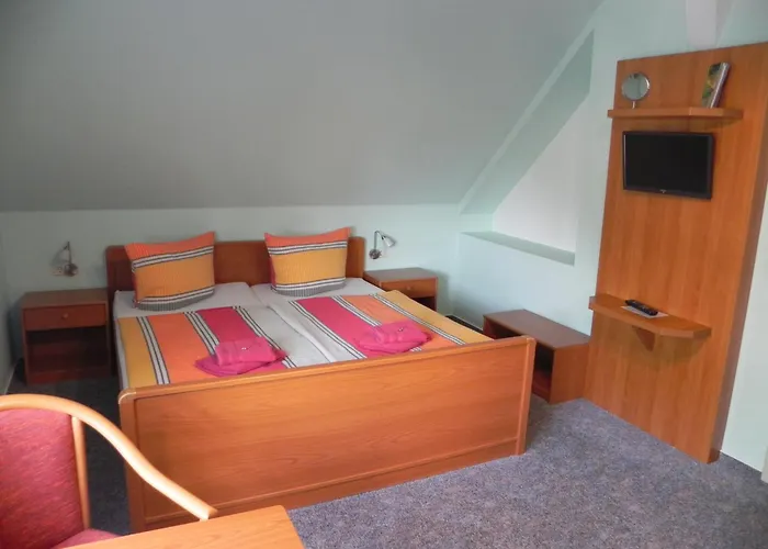 Christel's Gasthof 3*